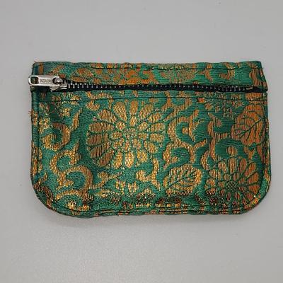 LOT 1 :: Vintage Gold filled Jade Elephant Pendant Necklace 18" L with zipper pouch