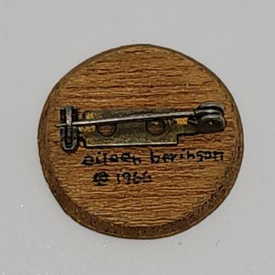 LOT 2:: Vintage Signed Pin/Brooch Lot -Sodor Rhinestone Claddagh Brooch, Coro Double Circle and Rhinestone, Damascene Swan Spain and 1966...