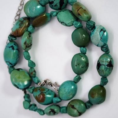 LOT 4:: Turquoise Necklace Sterling 925 clasp and extender 17"L-20.5" L