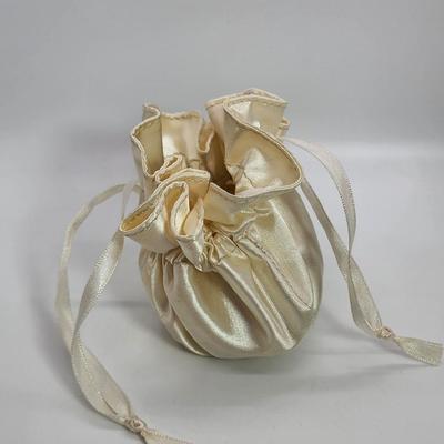 LOT 5:: Betsey Johnson Multi bead Charm Bracelet featuring Cherries, flower and lil worm has her hangtag we included a jewelry satchel