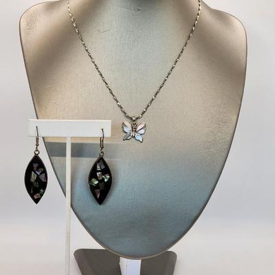 LOT 14:: 925 Italy Twisted Silver chain 17.5" L with 925 Mother of Pearl Pendant and Pair of Abolone and Black Coral Pierced Earrings