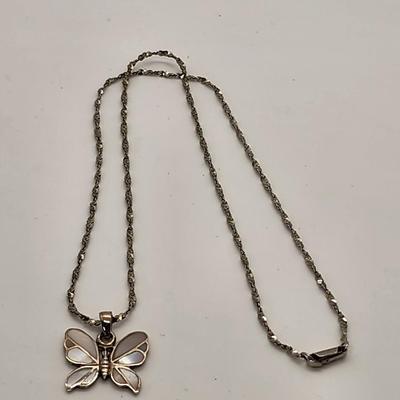 LOT 14:: 925 Italy Twisted Silver chain 17.5" L with 925 Mother of Pearl Pendant and Pair of Abolone and Black Coral Pierced Earrings