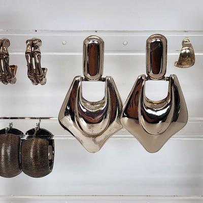 LOT 16:: 29.3gtw- Sterling Silver 925 Pierced Earring Lot featuring Ecclissi double stem bamboo hoops