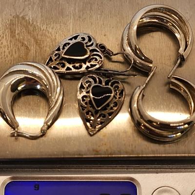 LOT 21:: 3 pairs of Vintage Sterling Silver 925 Pierced Earrings 13.2g