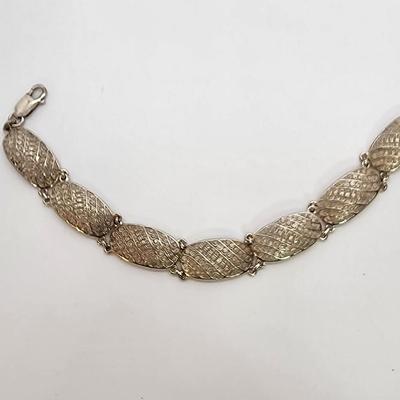LOT 24:: Beautiful Sterling Filigree Link Bracelet Germany 7.5"L- 10.9g