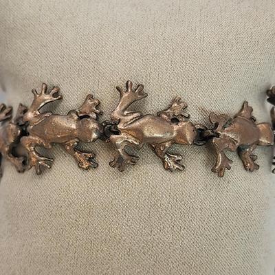LOT 28:: 36.5g Sterling Silver 925 Frog Bracelet