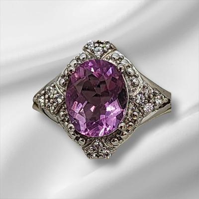 LOT 38:: New in Box Sterling Silver Pink Fluorite Gemstone Ring sz 8