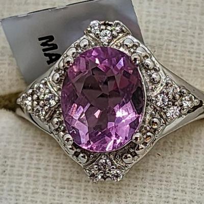 LOT 38:: New in Box Sterling Silver Pink Fluorite Gemstone Ring sz 8