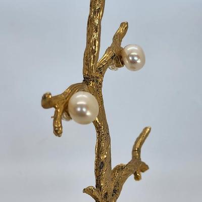 LOT 40 :: BEAUTIFUL Yellow gold 10-11 mm Cultured Freshwater Pearl Stud Earrings- New in original box!