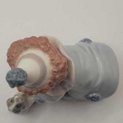 LOT:: 46 Lladro Figurine Clown Perriot Puppy & Ball #5278