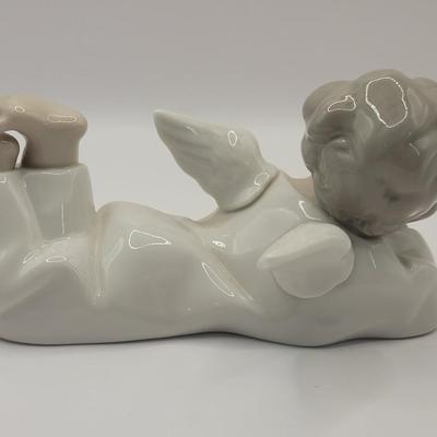 LOT:: 50 Lladro "Laying Angel" #4541