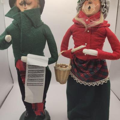 LOT:: 53 Vintage Byers Choice Carolers