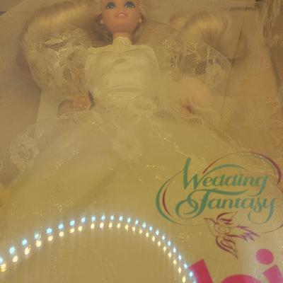 LOT:: 54 Wedding Fantasy Barbie & Ashley Belle Porcelain Doll