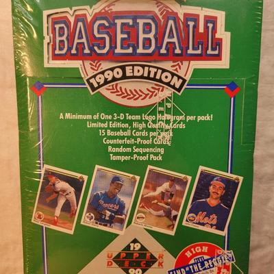 LOT:: 67 SEALED Upper Deck Baseball Cards 1990 Edition