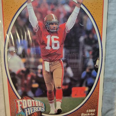 LOT:: 70 SEALED Upper Deck NFL 1991