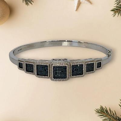 LOT 84:: STUNNING! NEW! Sterling Silver Hinged Blue Diamond Bangle Bracelet