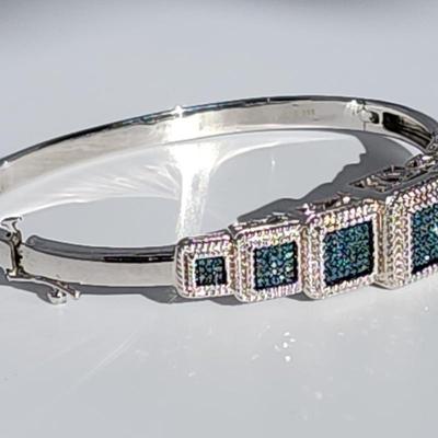 LOT 84:: STUNNING! NEW! Sterling Silver Hinged Blue Diamond Bangle Bracelet