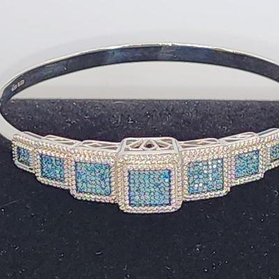 LOT 84:: STUNNING! NEW! Sterling Silver Hinged Blue Diamond Bangle Bracelet
