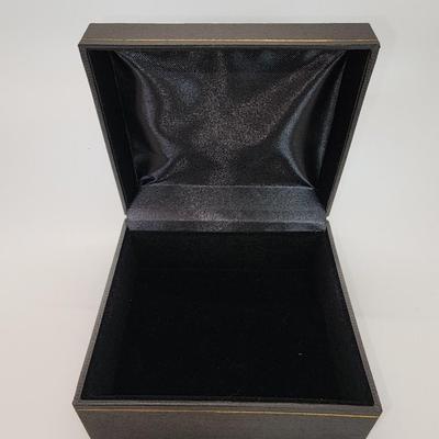 LOT 84:: STUNNING! NEW! Sterling Silver Hinged Blue Diamond Bangle Bracelet