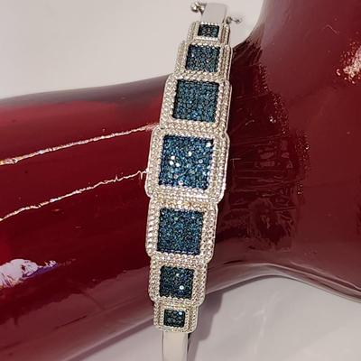 LOT 84:: STUNNING! NEW! Sterling Silver Hinged Blue Diamond Bangle Bracelet