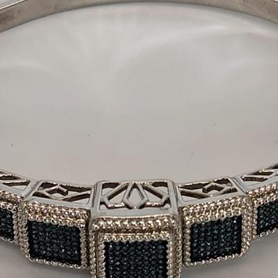 LOT 84:: STUNNING! NEW! Sterling Silver Hinged Blue Diamond Bangle Bracelet