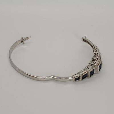 LOT 84:: STUNNING! NEW! Sterling Silver Hinged Blue Diamond Bangle Bracelet