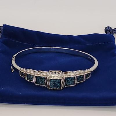 LOT 84:: STUNNING! NEW! Sterling Silver Hinged Blue Diamond Bangle Bracelet