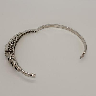LOT 84:: STUNNING! NEW! Sterling Silver Hinged Blue Diamond Bangle Bracelet