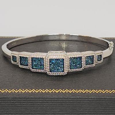 LOT 84:: STUNNING! NEW! Sterling Silver Hinged Blue Diamond Bangle Bracelet