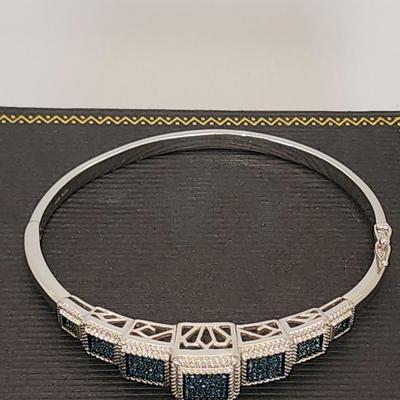 LOT 84:: STUNNING! NEW! Sterling Silver Hinged Blue Diamond Bangle Bracelet