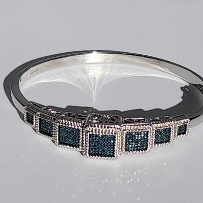LOT 84:: STUNNING! NEW! Sterling Silver Hinged Blue Diamond Bangle Bracelet
