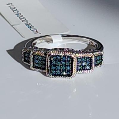 LOT 85:: NEW! STUNNING! Sterling Silver Blue Diamond Size 8 Ring