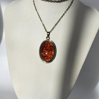 LOT 86:: New, Old Stock- Vintage Sterling Silver Amber Pendant Necklace 24" L-- still had tag from store still on it!