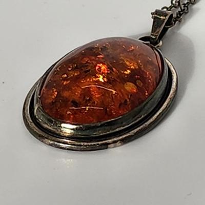 LOT 86:: New, Old Stock- Vintage Sterling Silver Amber Pendant Necklace 24" L-- still had tag from store still on it!