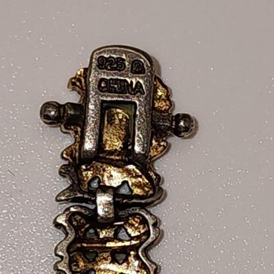 LOT 87:: Vintage Two tone Sterling Silver Bracelet 7.5"L. 13.8g