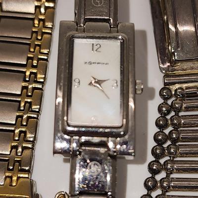 LOT 91:: Watch Lot- untested