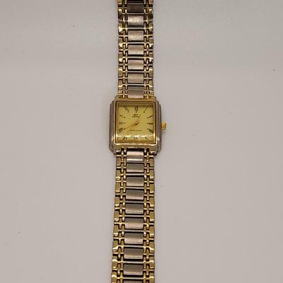 LOT 91:: Watch Lot- untested
