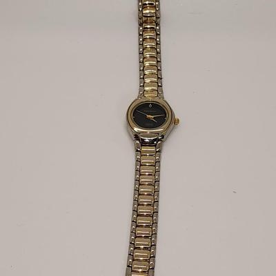 LOT 92:: Watch Lot- Untested