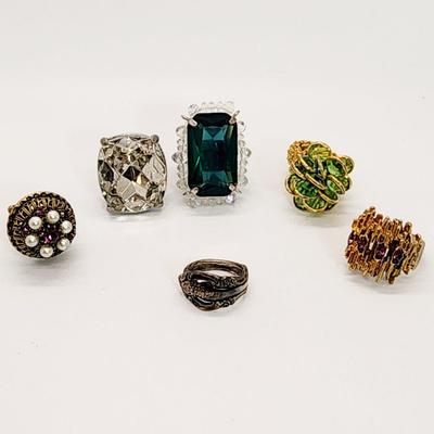 LOT 94:: Vintage Ring LOT - Siverplate- Community spoon ring sz 7, Brutalist Purple stones sz 9 and rest Stretch