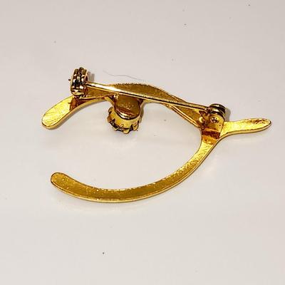 LOT 95:: Two 30" L Necklaces, Two Bracelets and 2 pins featuring Silpada KR "Go Wild" Crystal, Brass, Cowhide Pendant...