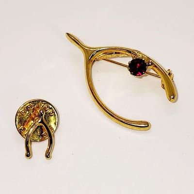 LOT 95:: Two 30" L Necklaces, Two Bracelets and 2 pins featuring Silpada KR "Go Wild" Crystal, Brass, Cowhide Pendant...