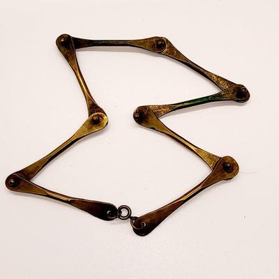 LOT 97:: Large LOT of Vintage Fashion Necklaces