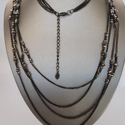 LOT 99:: LOT of Vintage Fashion Necklaces