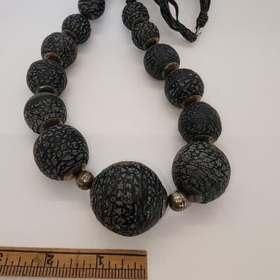 LOT 99:: LOT of Vintage Fashion Necklaces