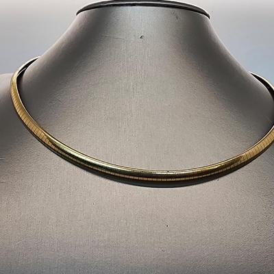 LOT 104:: Vintage 18" L Goldtone Collar Necklace and 7" L Bracelet Set and 2 more bracelets