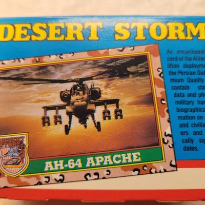 LOT:: 106 Topps Desert Storm Trading Cards Complete Set