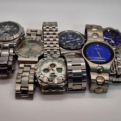 LOT 123:: Large Watch Lot- Untested