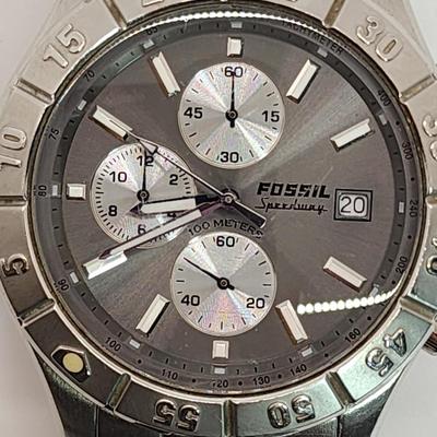 LOT 123:: Large Watch Lot- Untested