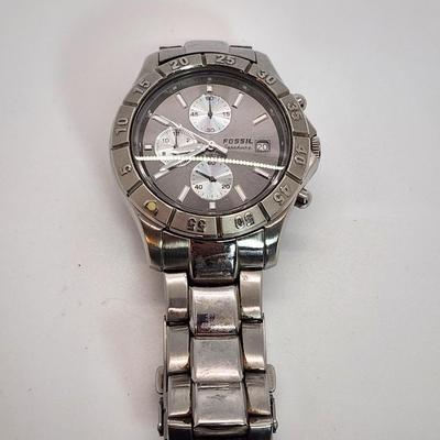 LOT 123:: Large Watch Lot- Untested