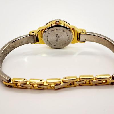 LOT 124:: Large Lot of Watches-Untested